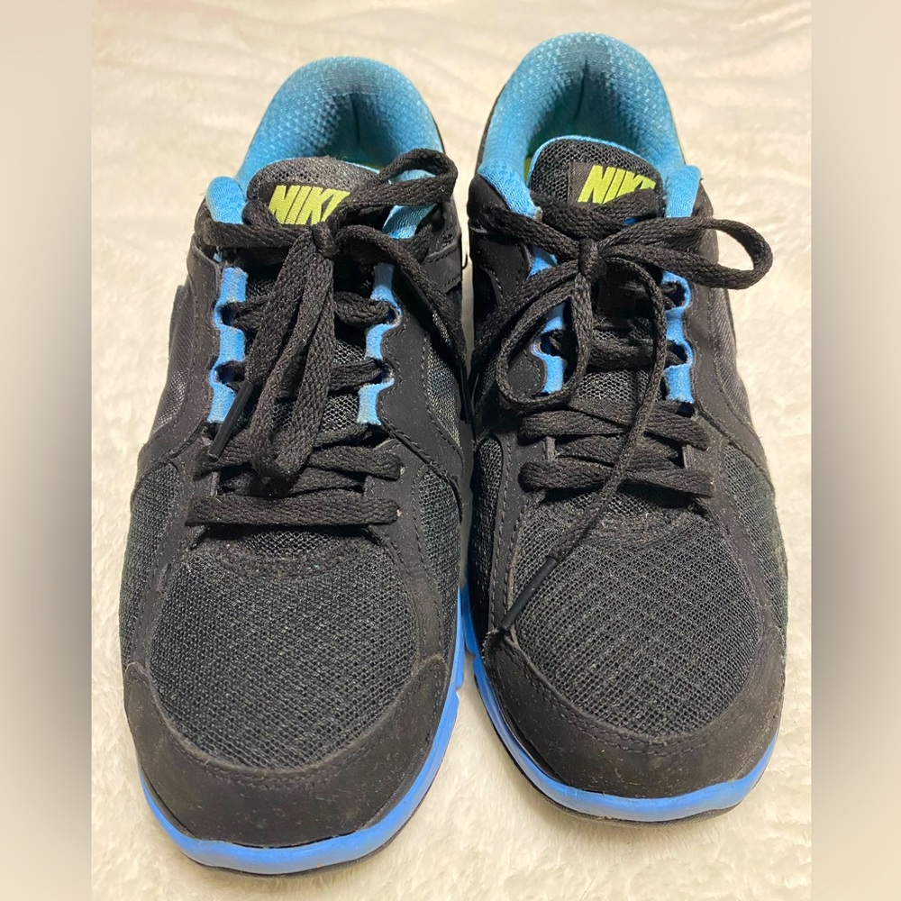 Nike Black and Blue Dual Fusion